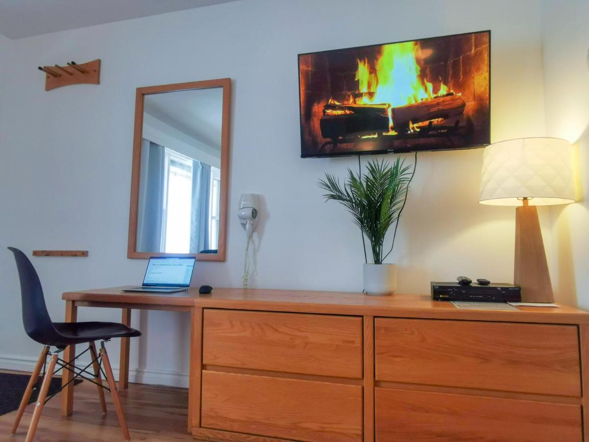 Motel Lofts Fleuve Et Montagnes Sainte-Anne-de-Beaupré Exteriér fotografie