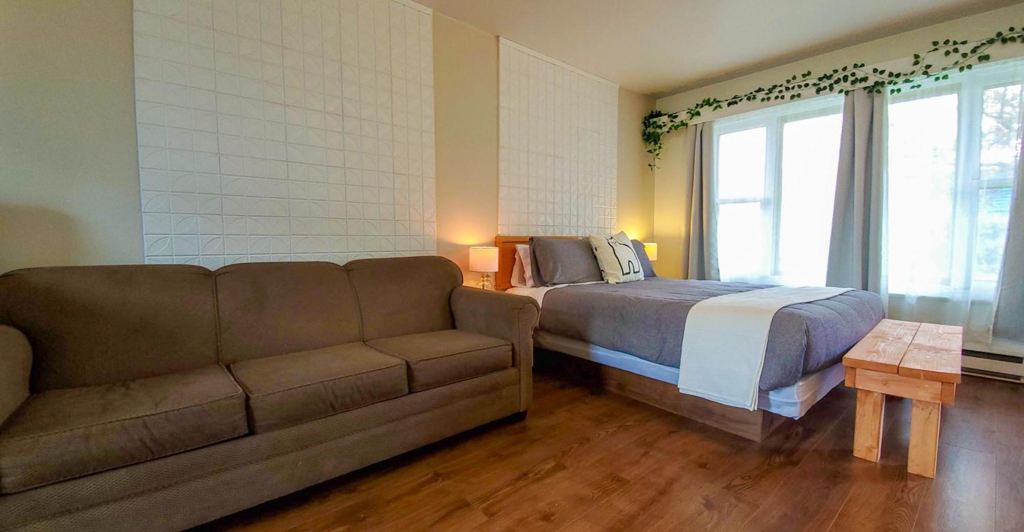 Motel Lofts Fleuve Et Montagnes Sainte-Anne-de-Beaupré Exteriér fotografie